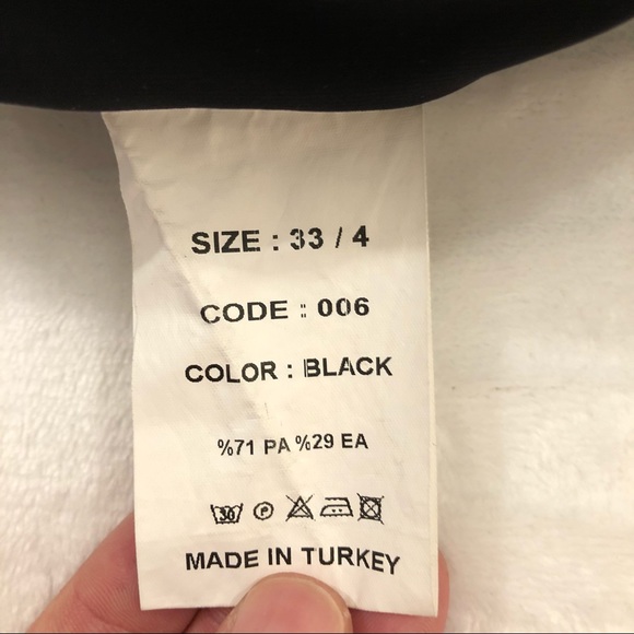 Resorts World Las Vegas Casino Black Casual Essential Work Shorts Mens 33 / 4. - Picture 4 of 6